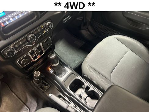 Used 2021 Jeep Wrangler Unlimited Sport AWD/4WD image 6