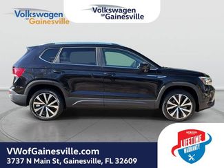 Used 2024 Volkswagen Taos SE FWD video 2