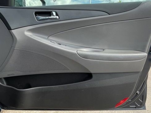 Used 2011 Hyundai Sonata SE w/ Navigation & Sunroof Pkg 4 image 38