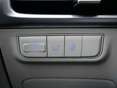 Used 2025 Hyundai Tucson SEL AWD/4WD image 17