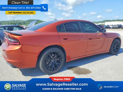 Used 2021 Dodge Charger SXT w/ Blacktop Package RWD image 4