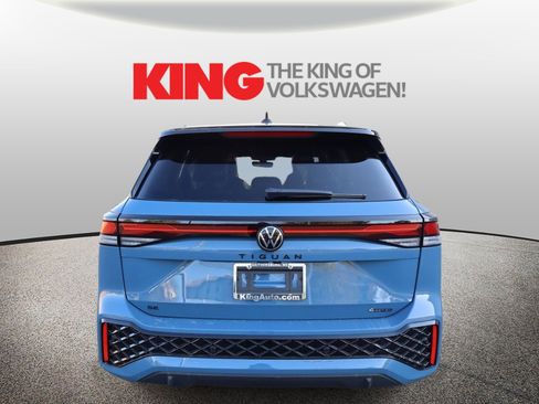 New 2026 Volkswagen Tiguan SE R-Line image 4