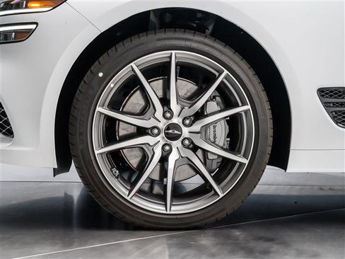 New 2026 Genesis G70 2.5T image 13