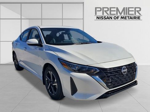 New 2025 Nissan Sentra SV w/ Trunk Package image 2