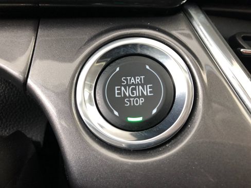 Used 2025 Chevrolet Trax ACTIV w/ Driver Confidence Package FWD image 26
