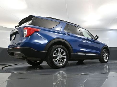 Used 2022 Ford Explorer XLT w/ Equipment Group 202A image 62