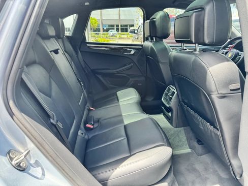 Used 2016 Porsche Macan S AWD/4WD image 28