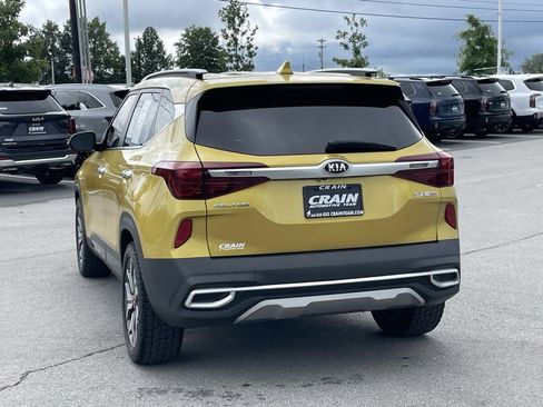 Used 2021 Kia Seltos SX w/ SX Sunroof Package image 6