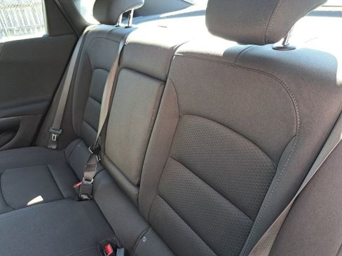 Used 2025 Chevrolet Malibu LT image 22