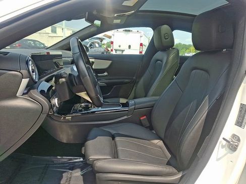 Used 2025 Mercedes-Benz CLA 250 4MATIC image 13