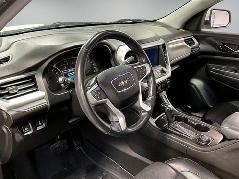 Used 2019 GMC Acadia SLT image 18