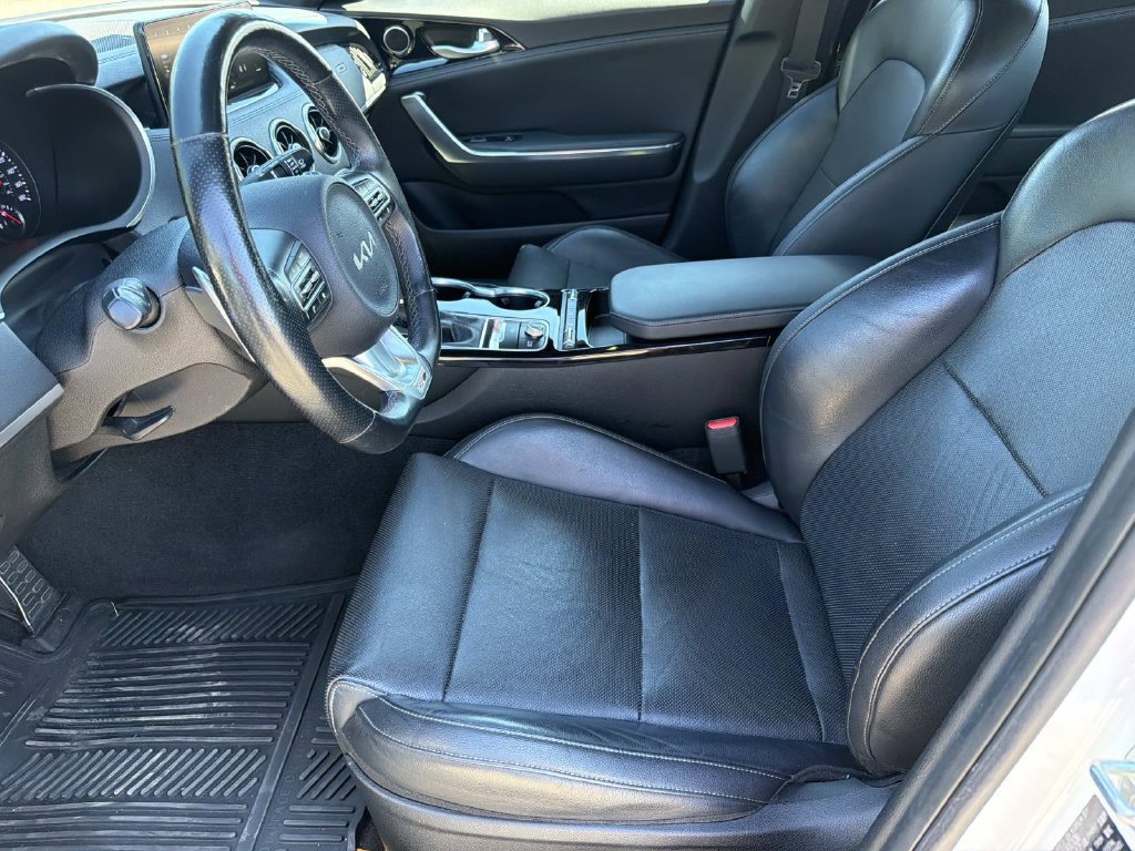 Used 2022 Kia Stinger GT-Line AWD/4WD image 9