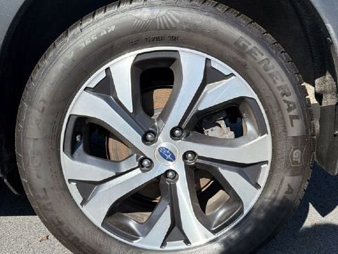 Certified 2021 Subaru Outback Touring XT AWD/4WD image 12