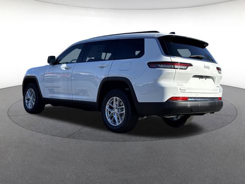 New 2025 Jeep Grand Cherokee L Laredo AWD/4WD image 3