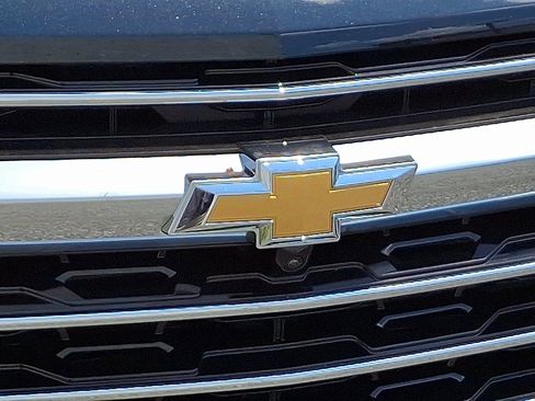 New 2026 Chevrolet Traverse High Country w/ LPO, Floor Liner Package image 4