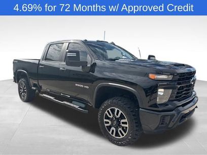Used 2024 Chevrolet Silverado 2500 Custom w/ Custom Value Package
