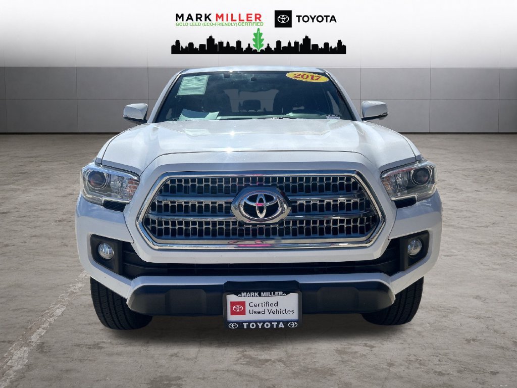 Certified 2017 Toyota Tacoma TRD Off-Road w/ Premium & Technology Package AWD/4WD image 9