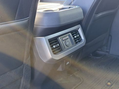 New 2026 Ford F350 Lariat w/ Lariat Ultimate Package image 27