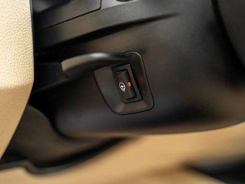 Used 2015 BMW 328i xDrive Sedan image 18