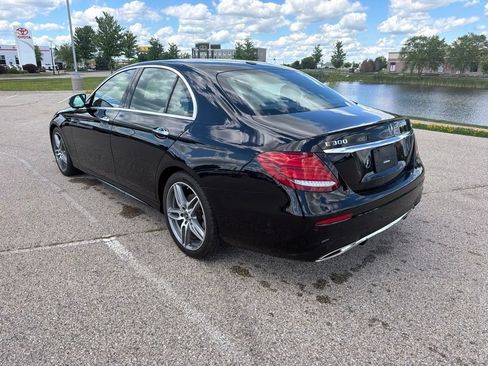 Certified 2018 Mercedes-Benz E 300 4MATIC image 8