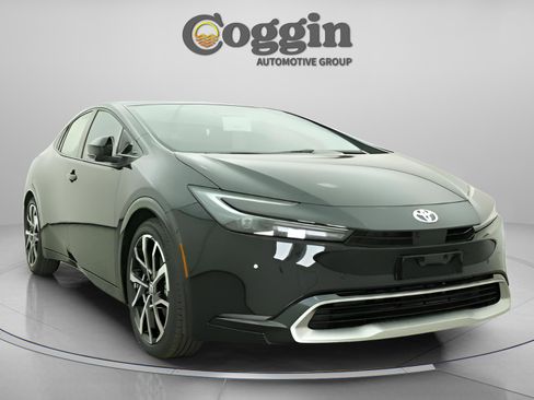 New 2026 Toyota Prius Plug-In Hybrid image 28