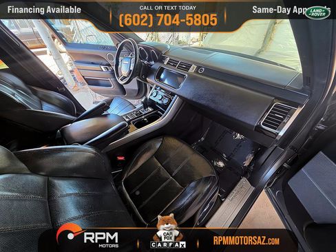Used 2017 Land Rover Range Rover Sport HSE image 10