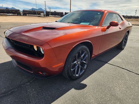 Used 2021 Dodge Challenger SXT w/ Blacktop Package image 3