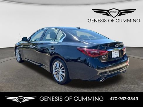Used 2018 INFINITI Q50 Luxe w/ Essential Package (2.0T Luxe) AWD/4WD image 5