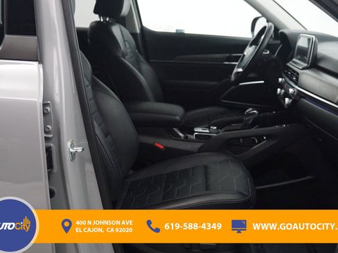 Used 2022 Kia Telluride SX w/ SX Prestige Package AWD/4WD image 8