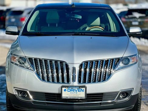 Used 2014 Lincoln MKX AWD w/ Equipment Group 102A image 6