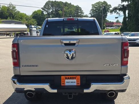 Used 2019 RAM 1500 Laramie AWD/4WD image 4