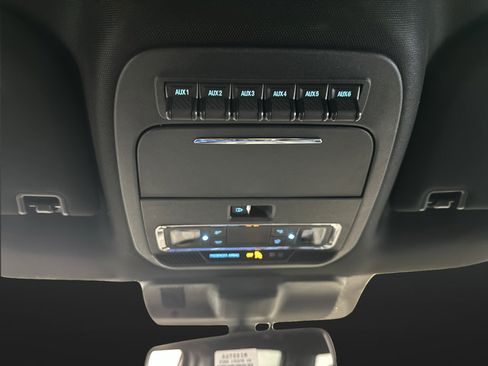 New 2025 Ford F150 Raptor AWD/4WD image 27