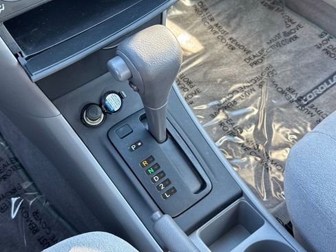 Used 2004 Toyota Corolla LE image 30