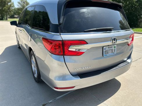 Used 2020 Honda Odyssey EX image 8
