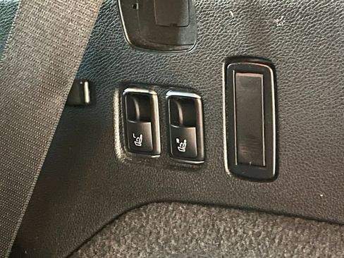 Used 2019 Mercedes-Benz GLS 450 4MATIC image 11