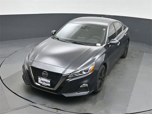 Used 2021 Nissan Altima 2.5 SV image 35