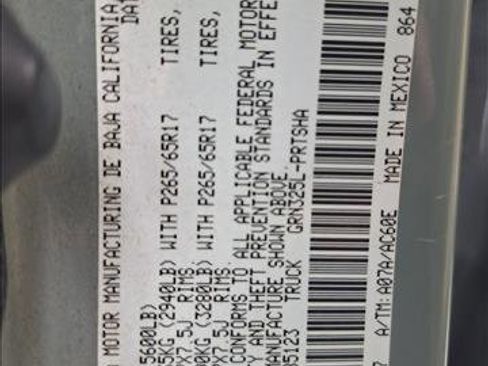 Used 2022 Toyota Tacoma TRD Sport image 19