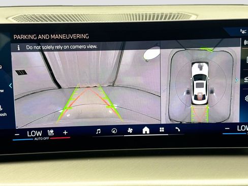 New 2026 BMW 330i Sedan w/ M Sport Package RWD image 15