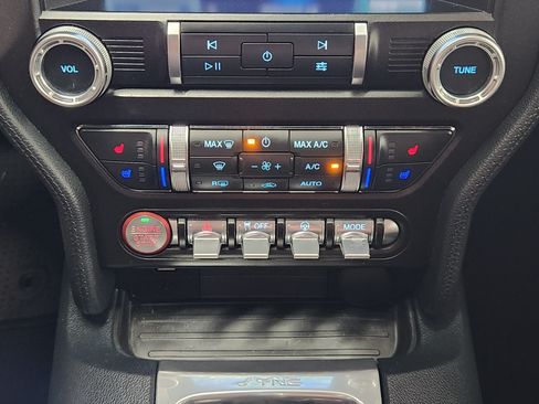 Used 2021 Ford Mustang GT Premium w/ Ford Safe & Smart Package RWD image 12