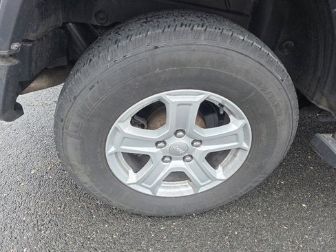 Used 2020 Jeep Wrangler Unlimited Sport S image 6