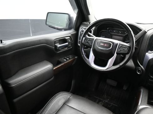 Used 2020 GMC Sierra 1500 SLT RWD image 13