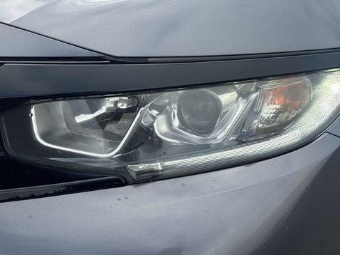 Used 2018 Honda Civic Si image 9