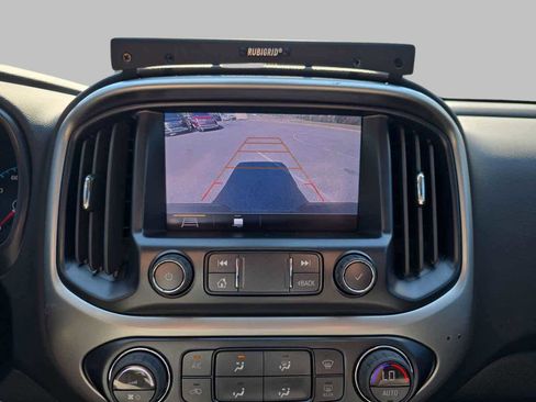 Used 2022 Chevrolet Colorado ZR2 image 19