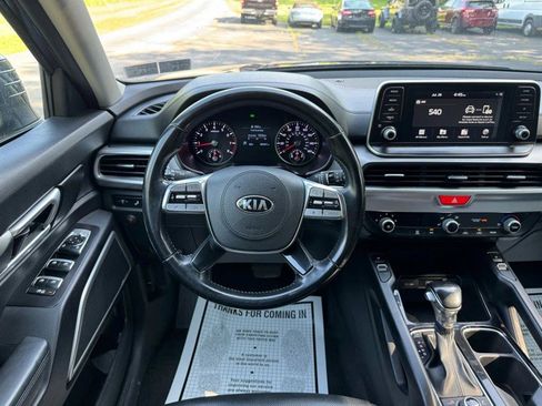 Used 2020 Kia Telluride S w/ S 8 Passenger Seating Package image 12