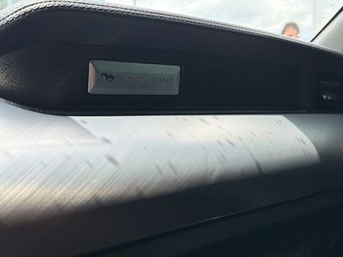 Used 2019 Ford Mustang GT Premium RWD image 27