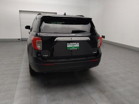 Used 2023 Ford Explorer XLT image 6