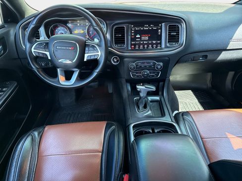 Used 2018 Dodge Charger GT image 33