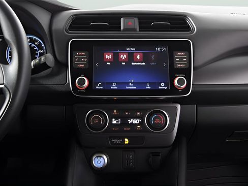 Used 2025 Nissan Leaf S FWD image 30