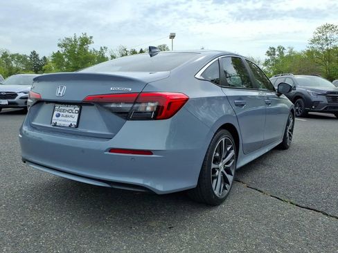 Used 2024 Honda Civic Touring image 19