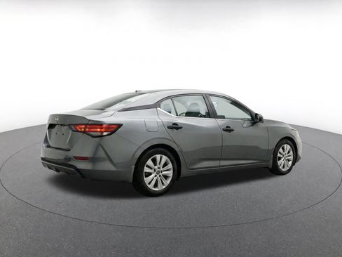 Used 2025 Nissan Sentra S FWD image 8